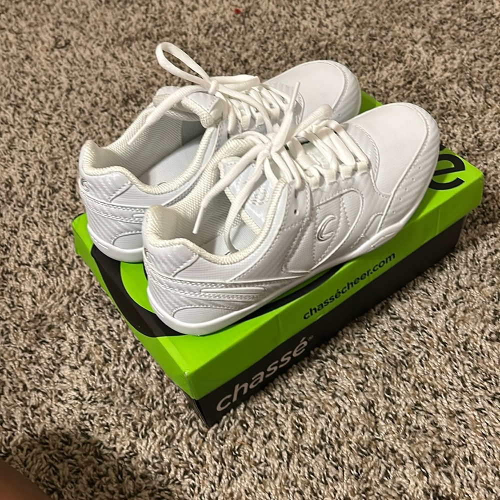 cheer shoes